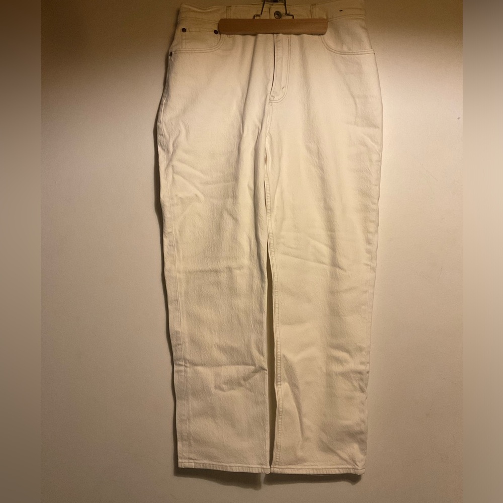 Abercrombie, the 90s straight ultra high-rise jeans